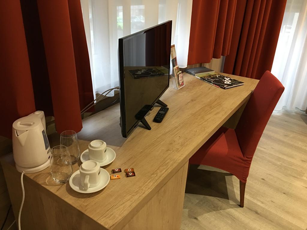 Auberge La Veranda Hesperange Eksteriør billede